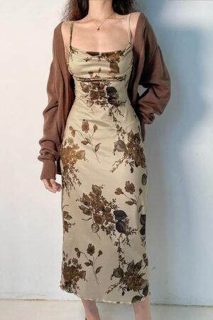 Vintage-Inspired Brown Floral Bodycon Midi Dress