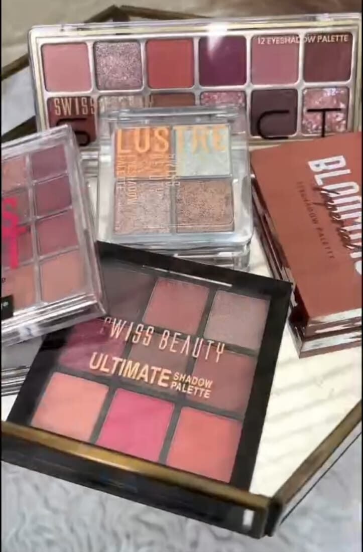 Professional Multi-Shade Makeup Palette Set